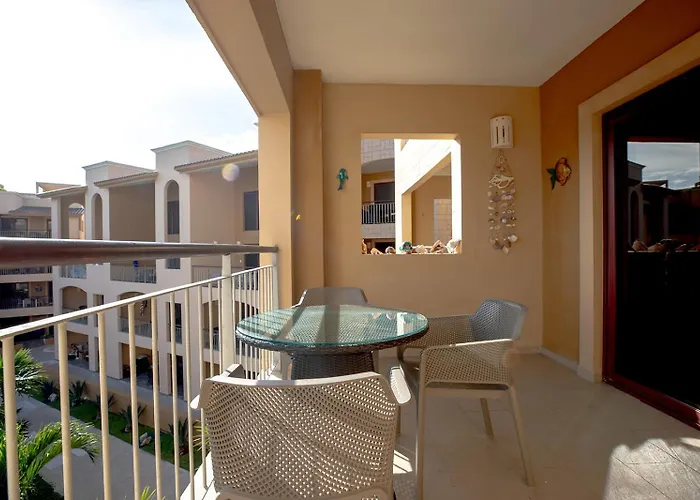 Apartment Oceanfront El Faro Surf 302 *