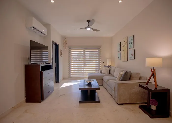 Apartment Oceanfront El Faro Surf 302 *