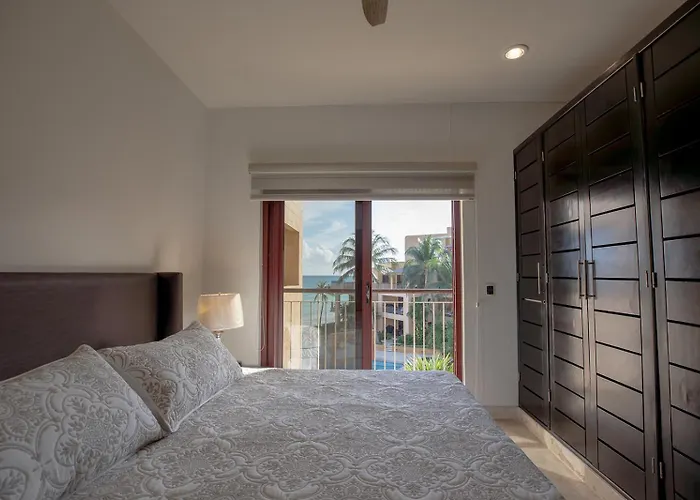 Apartment Oceanfront El Faro Surf 302 Playa del Carmen