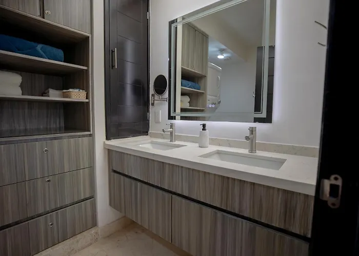 Apartment Oceanfront El Faro Surf 302