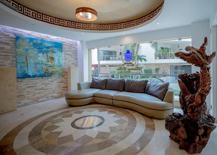 Apartment Oceanfront El Faro Surf 302 *