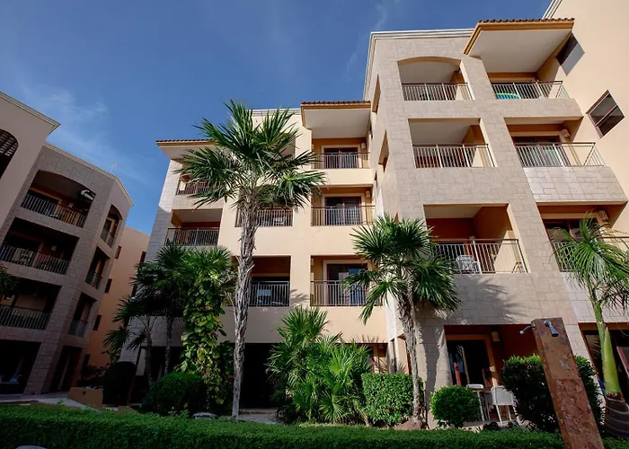 Oceanfront El Faro Surf 302 Apartment